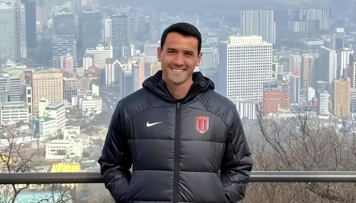 爱游戏-周定洋新东家为何不是上港和鲁能，而是中超保级队？原因找到了